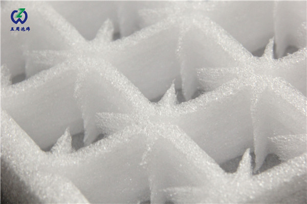 枇杷內(nèi)托只有防震的作用嗎？