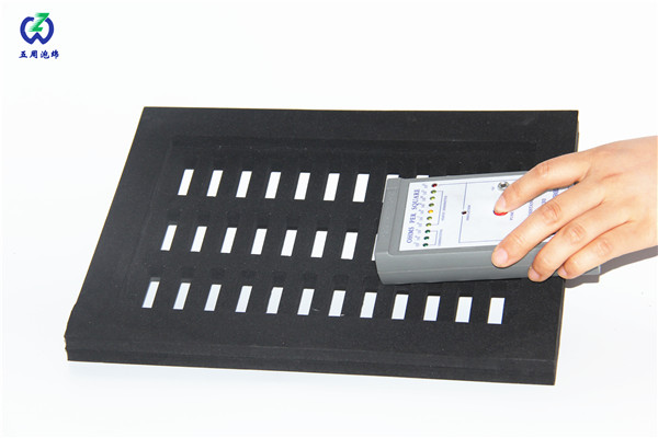 EVA內(nèi)襯的防靜電值有一個標(biāo)準(zhǔn)嗎？