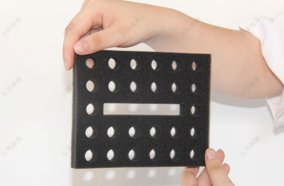 軟實(shí)力硬較量：中國(guó)PU海綿產(chǎn)業(yè)鏈的全球突圍戰(zhàn)