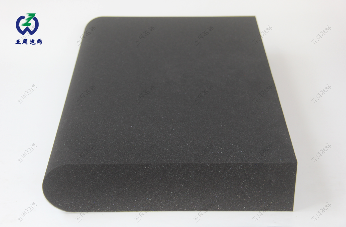 PU海綿內(nèi)襯：緩沖防護(hù)性能與生產(chǎn)工藝全解讀