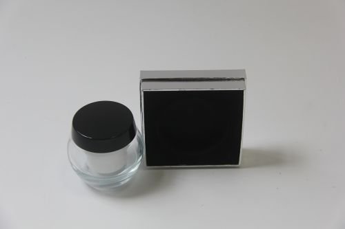  EVA泡棉內(nèi)襯定制驗(yàn)收：5個(gè)關(guān)鍵指標(biāo)，確保產(chǎn)品達(dá)標(biāo)