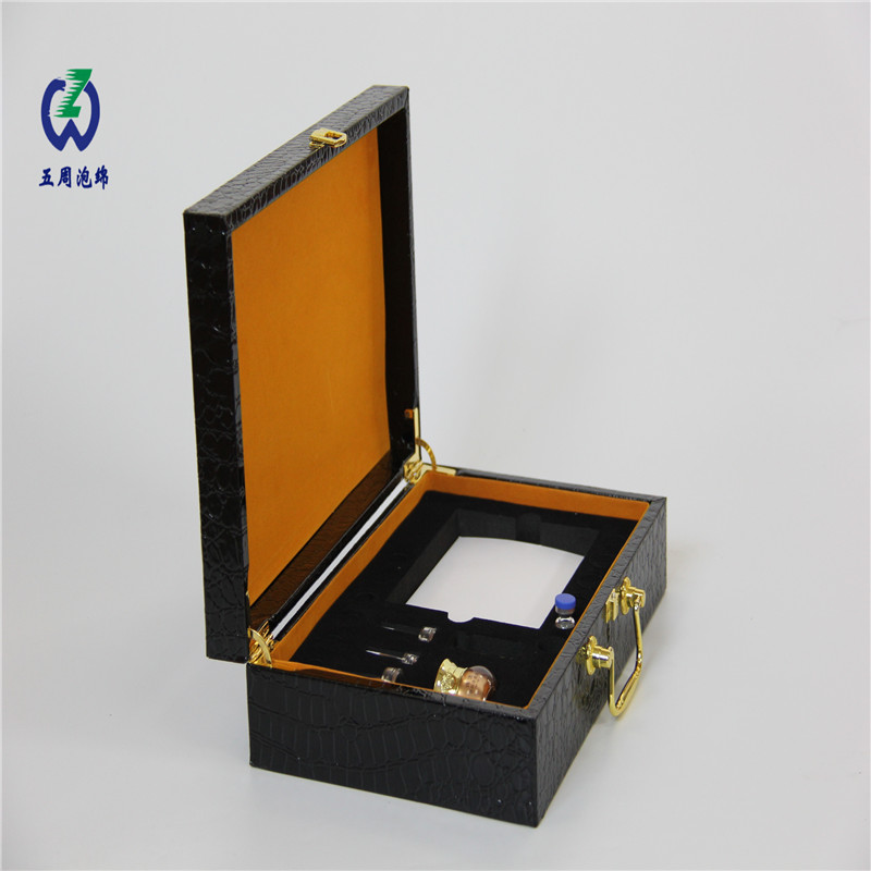 高端化妝品禮盒：EVA 泡棉內(nèi)襯的顏值與防護(hù)雙升級(jí)