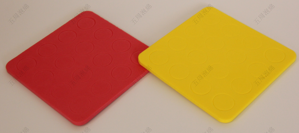 多格小型產(chǎn)品 EVA 內(nèi)襯：批量包裝的分類固定與色彩區(qū)分